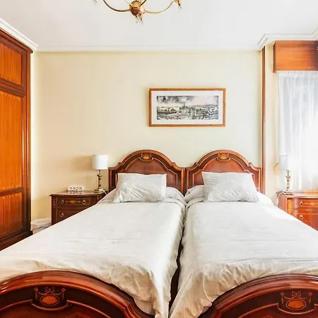 Apartamento Amplio Y Acogedor Piso En Pleno Barrio De Gros, En Donostia - *