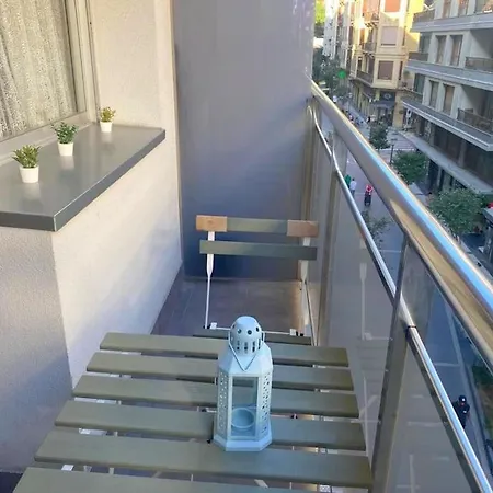 Amplio Y Acogedor Piso En Pleno Barrio De Gros, En Donostia - *