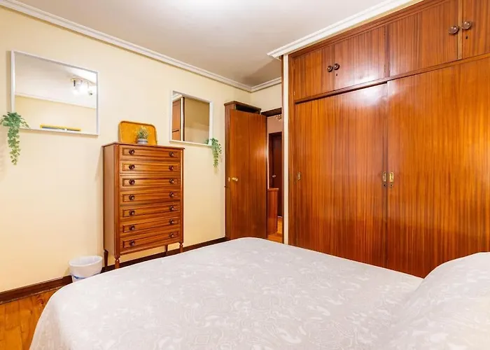 Amplio Y Acogedor Piso En Pleno Barrio De Gros, En Donostia - Appartement San Sebastian