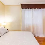 Amplio Y Acogedor Piso En Pleno Barrio De Gros, En Donostia - * San Sebastián