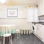Amplio Y Acogedor Piso En Pleno Barrio De Gros, En Donostia - * San Sebastián
