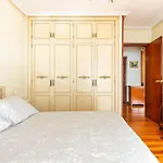 Amplio Y Acogedor Piso En Pleno Barrio De Gros, En Donostia - San Sebastián