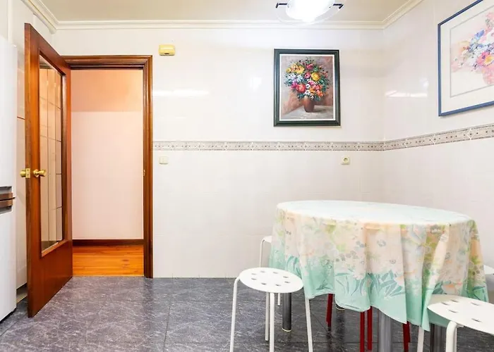 Amplio Y Acogedor Piso En Pleno Barrio De Gros, En Donostia - Apartmán